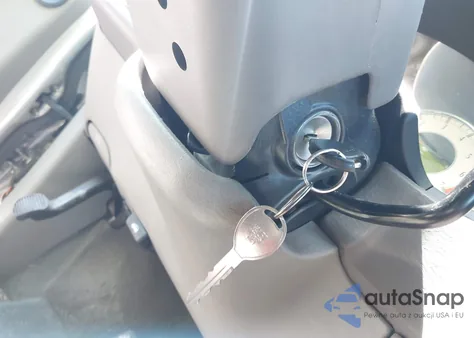 2001 Chrysler Town & Country Lx from USA, damaged, VIN 2C4GP44341R247843